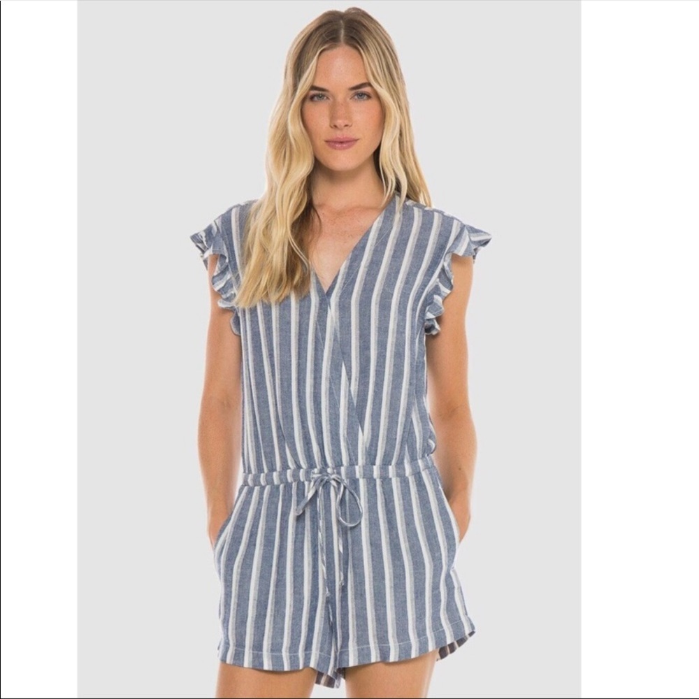 Anthropologie Cloth & Stone striped romper